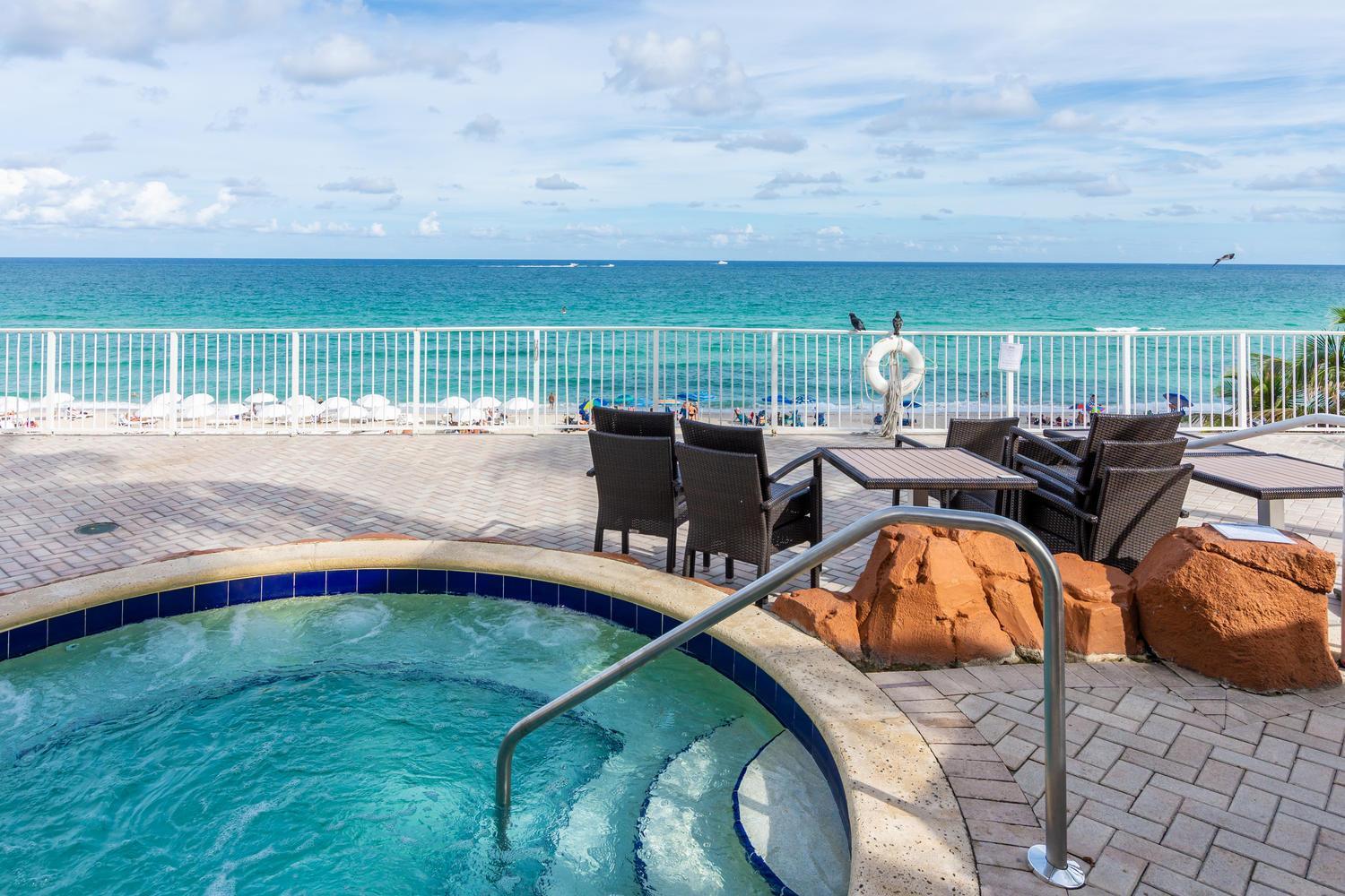 Trump Intl 2 Bedroom Apartment 1600 Sqf Ocean Front Miami Beach Dış mekan fotoğraf