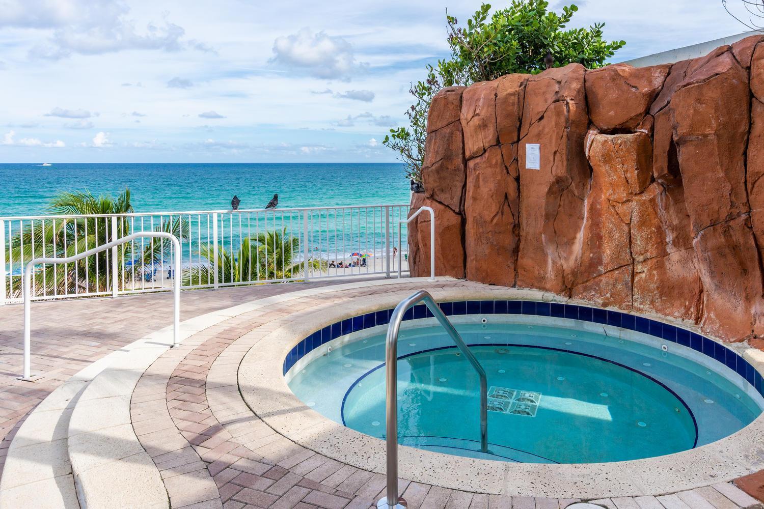 Trump Intl 2 Bedroom Apartment 1600 Sqf Ocean Front Miami Beach Dış mekan fotoğraf